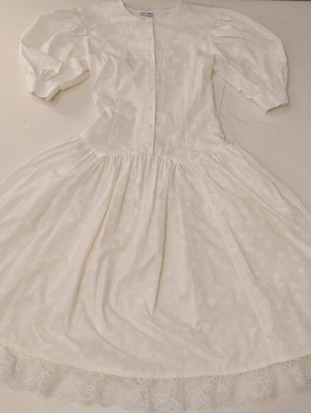 Vintage Classic White Lace Trim Midi Dress Feminine Drop Waist & Puff Sleeves - Picture 9 of 13